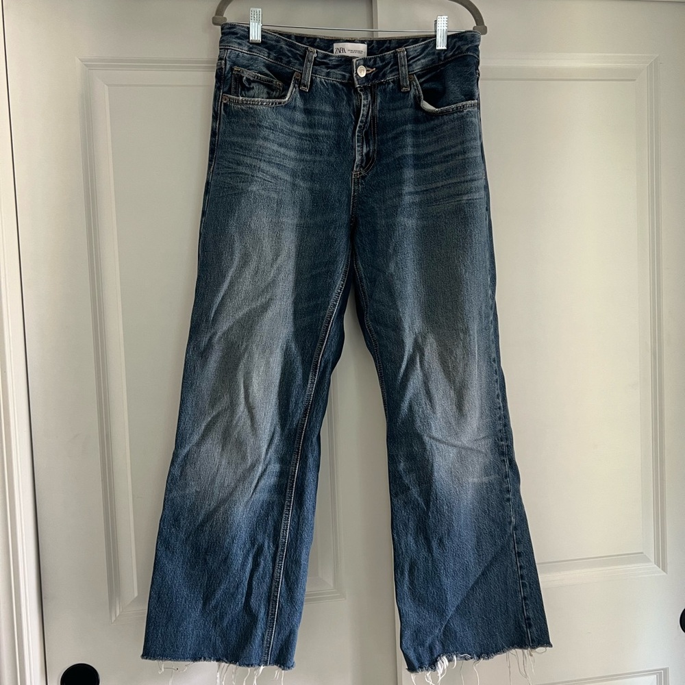 Zara Low Rise Wide Leg Jean